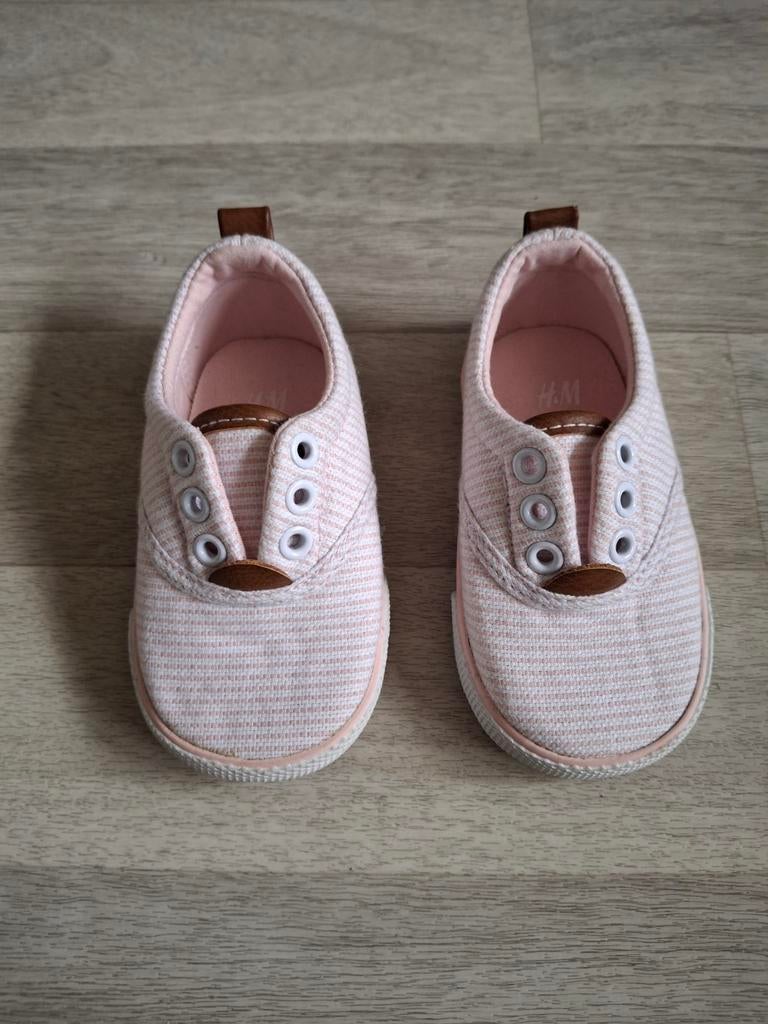 Instappers H&M maat 20/21, Kinderen en Baby's, Babykleding | Schoentjes en Sokjes, Schoentjes, Meisje, H&M, Nieuw
