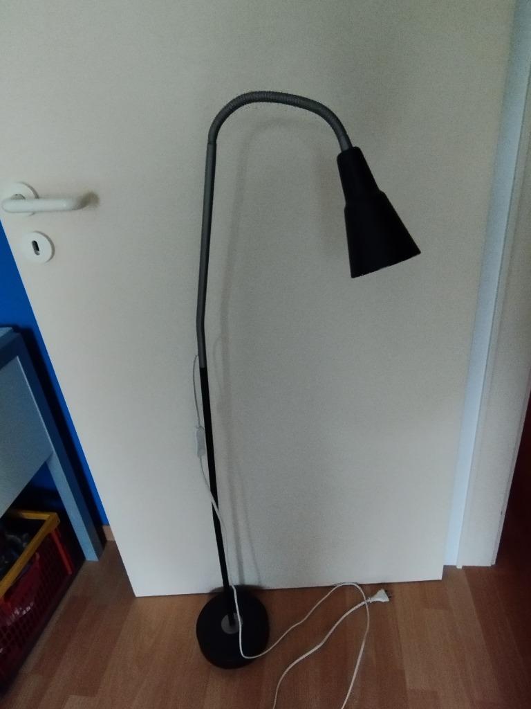 Ikea bureaulamp rood en bureaulamp zwart, Enlèvement, Comme neuf