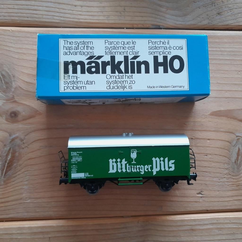 Marklin HO 4421 goederenwagon koelwagon Bitburger Pils, Ophalen of Verzenden