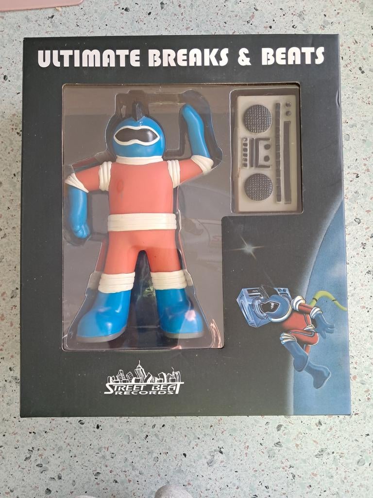 ZELDZAAM!!!!Rare 2013 ultimate breaks en beats b-boy spacema, Verzamelen, Verzenden, Zo goed als nieuw