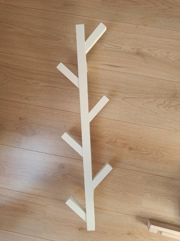 Ikea Tjusig kapstok wit, Enlèvement