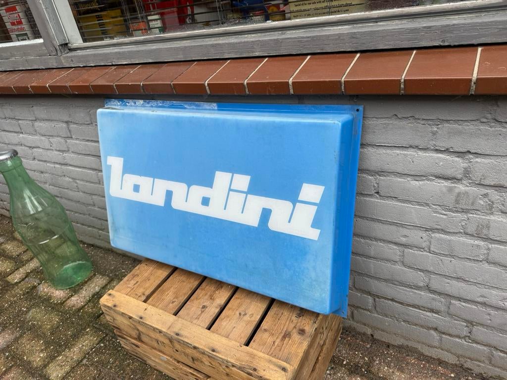 Landini oude reclame lichtbak plaat, Ophalen, Gebruikt, Lichtbak of (neon) lamp