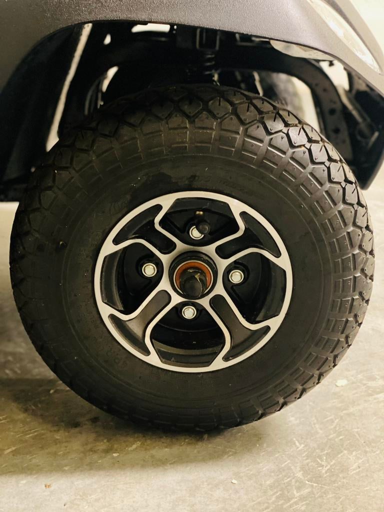 Bijna Nieuw Scootmobiel Invacare orion Invalide scooter, Ophalen of Verzenden, Inklapbaar, Nieuw, Elektrische rolstoel