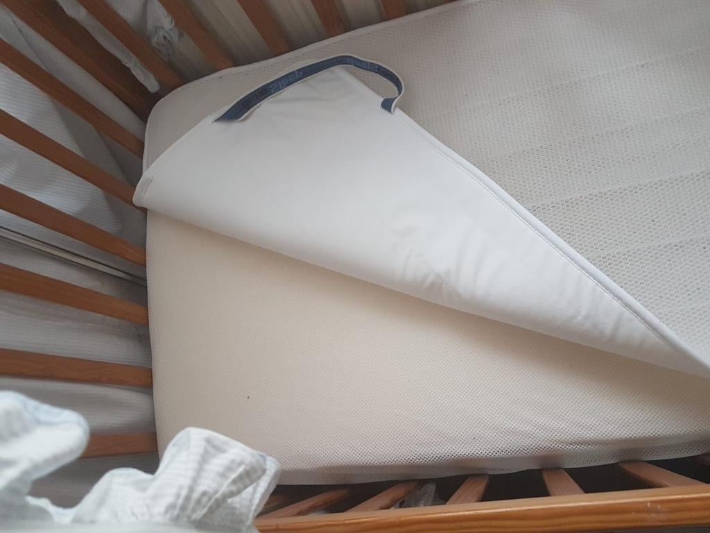 Matras voor babybedje of campingbedje, Huis en Inrichting, Ophalen, Zo goed als nieuw, Matras