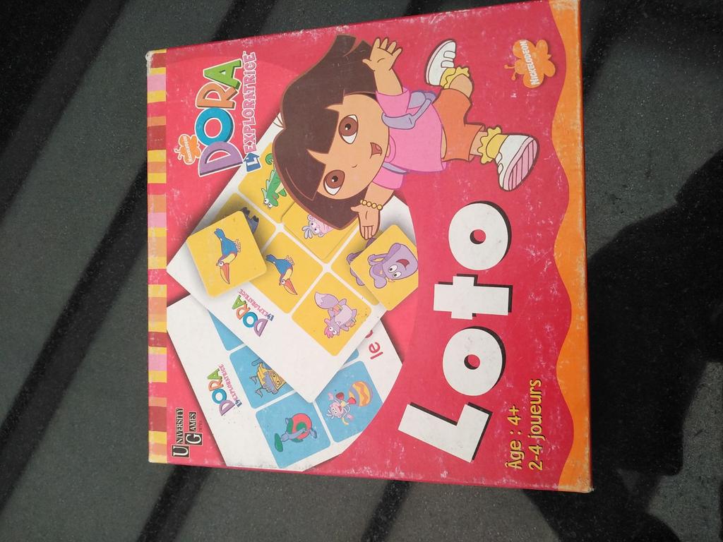 jeu "LOTO" Dora l'exploratrice de chez Unversity games, Trois ou quatre joueurs, Enlèvement, Comme neuf, University games