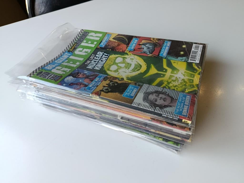 Geiger #1-#6 (verschillende covers) (25 stuks in totaal), Ophalen of Verzenden, Zo goed als nieuw