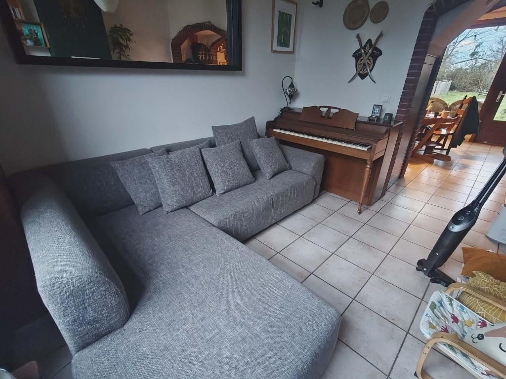 zetel met bijhorende kussen en uitrekbare slaapfunctie., Huis en Inrichting, Ophalen, 250 tot 300 cm, Gebruikt, Overige maten