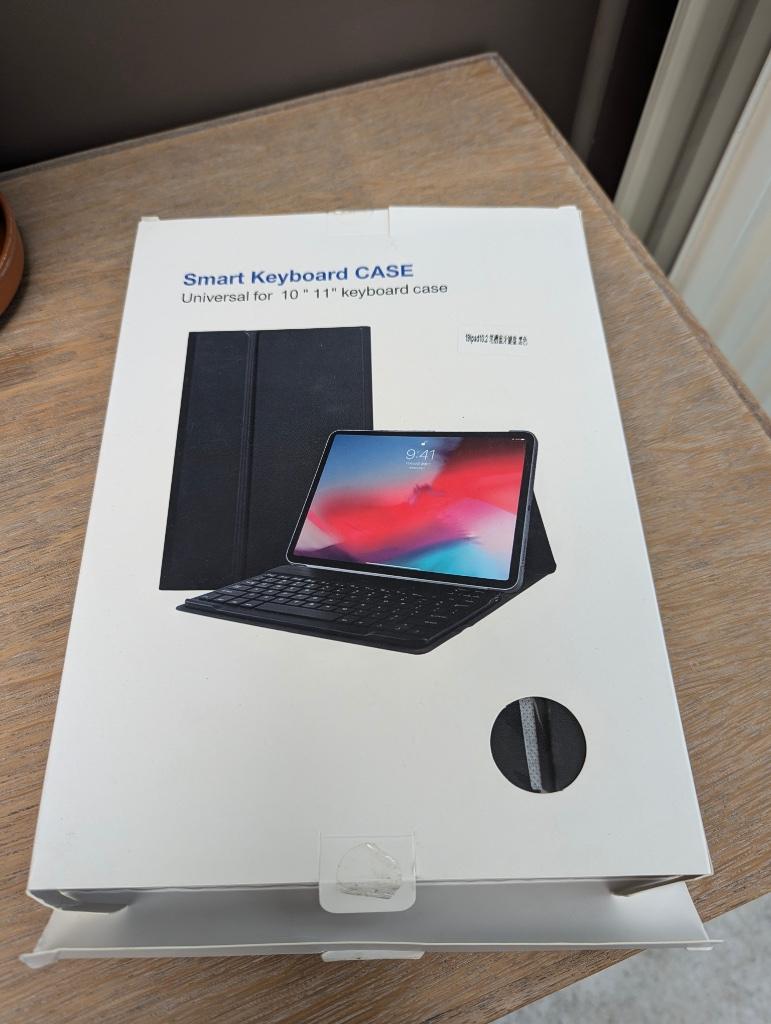 smart keyboard case, Neuf, 11 pouces, Protection faces avant et arrière, Enlèvement