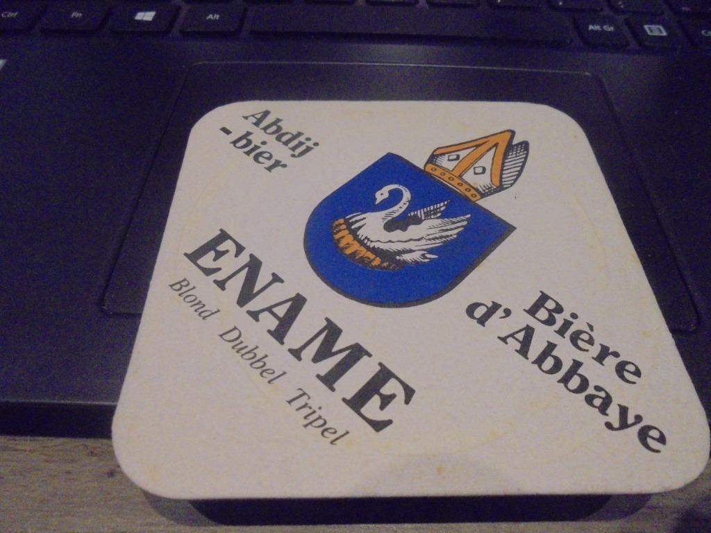 Ename, Ophalen of Verzenden, Zo goed als nieuw, Viltje(s)
