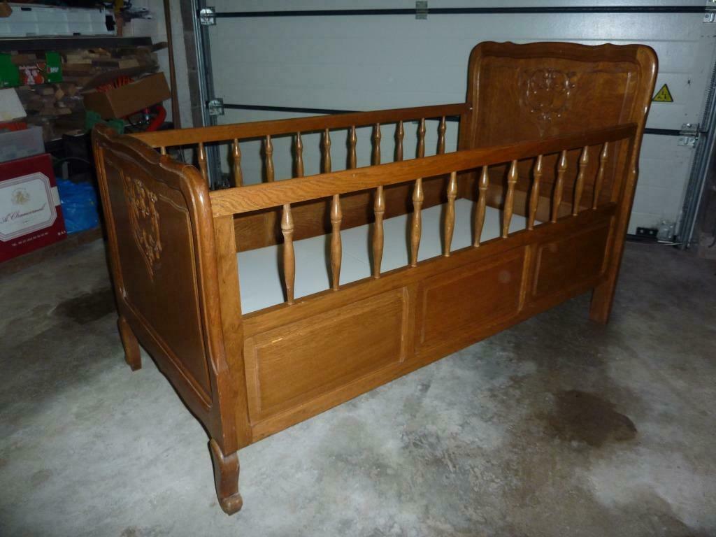 lit en chêne pour bébé avec sommier et matelas, Enlèvement, 80 cm, Chêne