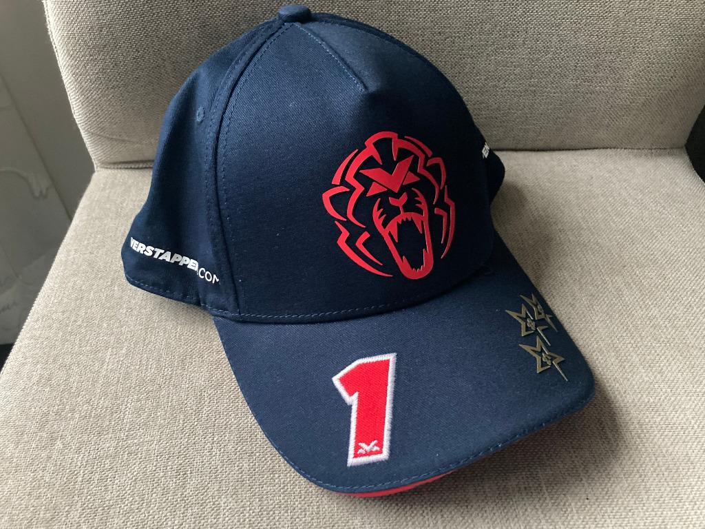 Max Verstappen World Champion pet Red Bull Racing F1, Enlèvement ou Envoi, Neuf, ForTwo