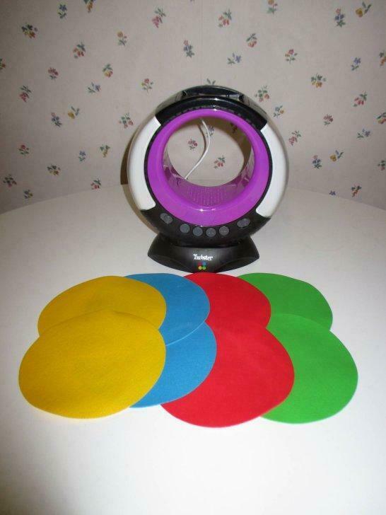 Twister Dance Rave, met aansluiting iPod of mp3-speler, Hobby en Vrije tijd, Gezelschapsspellen | Overige, Ophalen of Verzenden