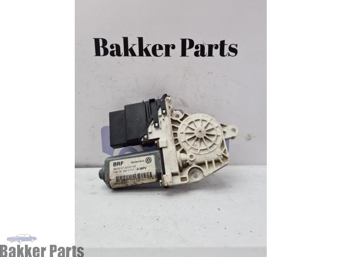 Moteur de vitre portière d'un Volkswagen Touran, -, Volkswagen, -, 3 mois de garantie