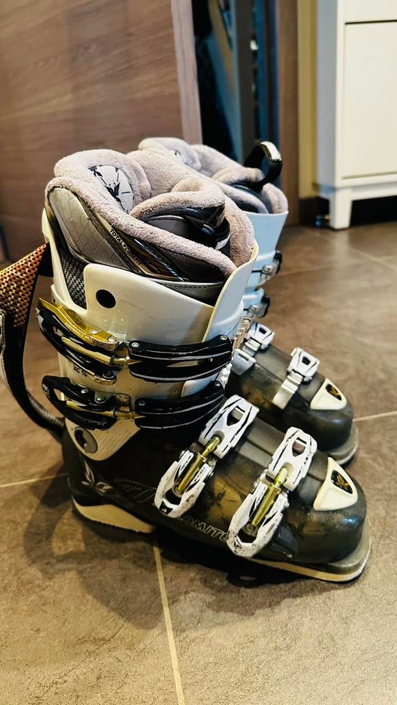 Skibotten Dolomite – Maat 37, Sport en Fitness, Skiën en Langlaufen, Zo goed als nieuw, Ski, Ophalen