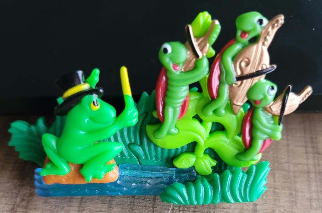 Oud verzamelfiguurtje van Ferrero: Orkest van kikker en schi, Verzamelen, Poppetjes en Figuurtjes, Ophalen of Verzenden, Zo goed als nieuw