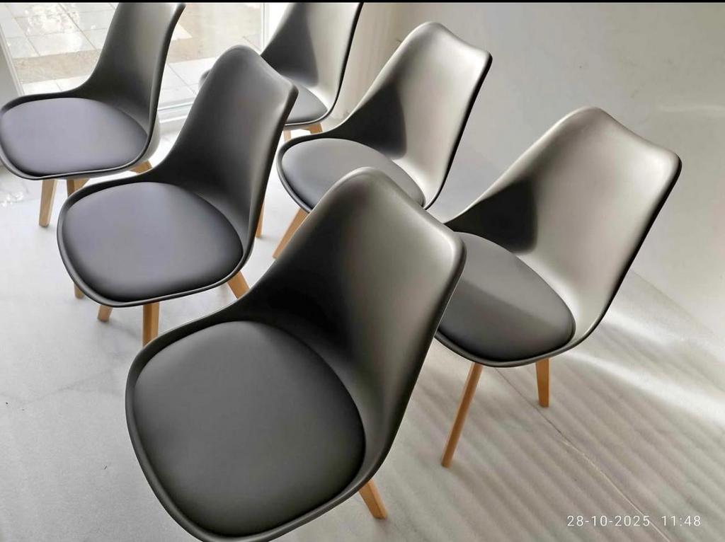 chaise neuve noir blanc gris plusieurs en stock, Antiquités & Art, Enlèvement