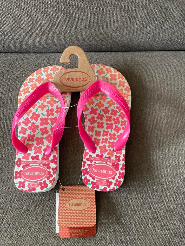 Neuf Chaussons Havaianas taille 31/32, Neuf, Enlèvement ou Envoi, Chaussures, Fille