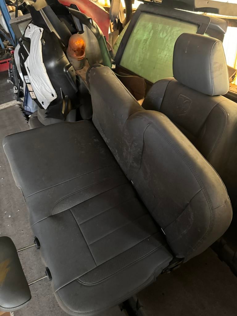 sièges cuir Dodge Ram, Auto-onderdelen, Interieur en Bekleding, Ophalen of Verzenden, Dodge