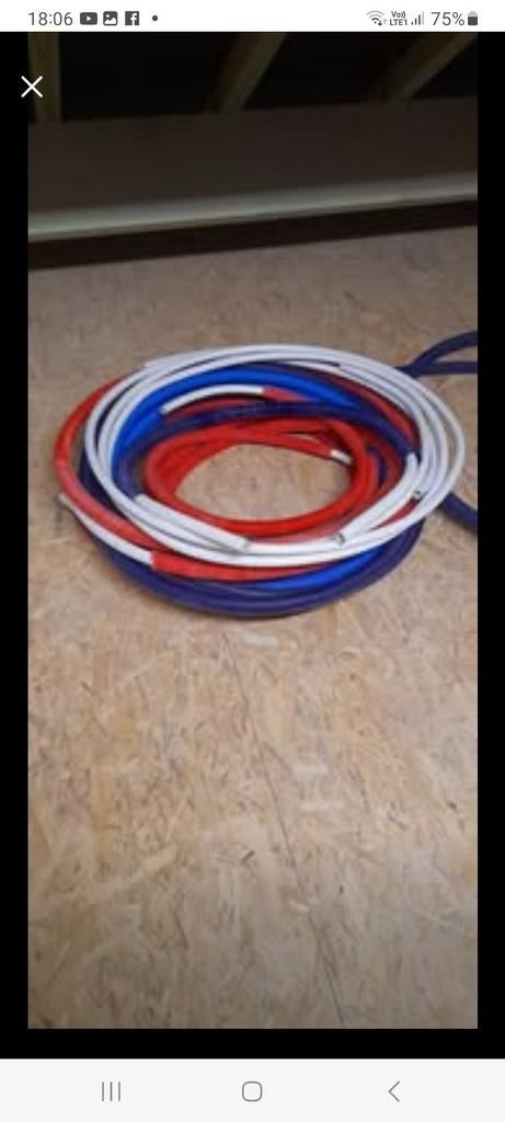 Comap le rouge 16x2 de 7m60 =10€, le bleu clair16x2 de 6m72=, Bricolage & Construction, Enlèvement ou Envoi, Neuf, Autres matériaux