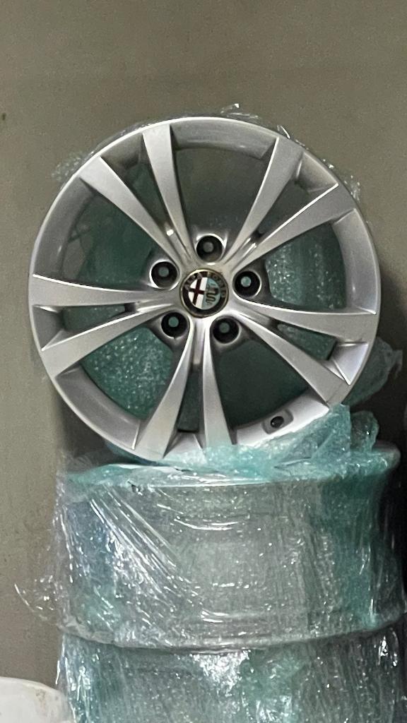 Jantes Alfa Romeo Original (4 pièces), Autos : Pièces & Accessoires, Pneus & Jantes, 4 Saisons, Enlèvement ou Envoi, 16 pouces