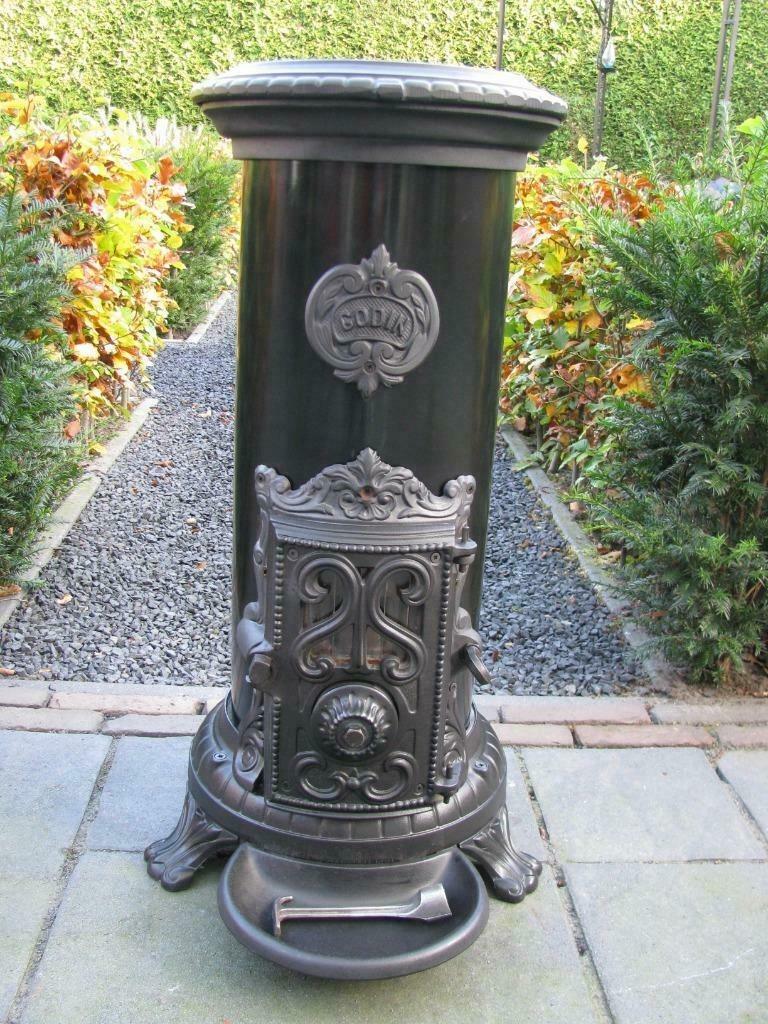 Mooie Godin houtkachel en/of kolen 5KW (150m3) in NIEUWSTAAT, Huis en Inrichting, Woonaccessoires | Overige, Zo goed als nieuw