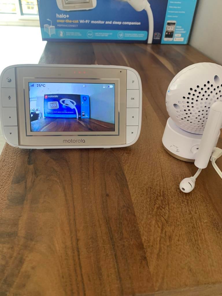 Motorola halo+ babyfoon met monitor, Ophalen, Zo goed als nieuw, HD, LED