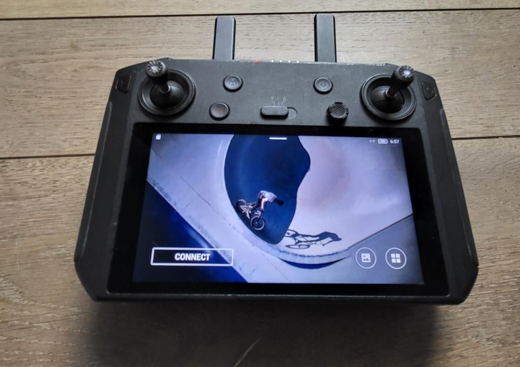 Dji Smart controller rm 500, Ophalen, Zo goed als nieuw