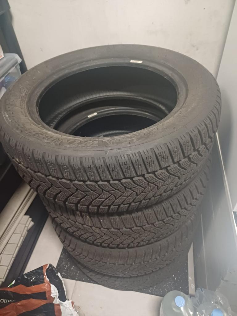 4 pneus d'hiver Dunlop 205/55 R16, Autos : Pièces & Accessoires, Pneus & Jantes, Enlèvement, Pneus hiver