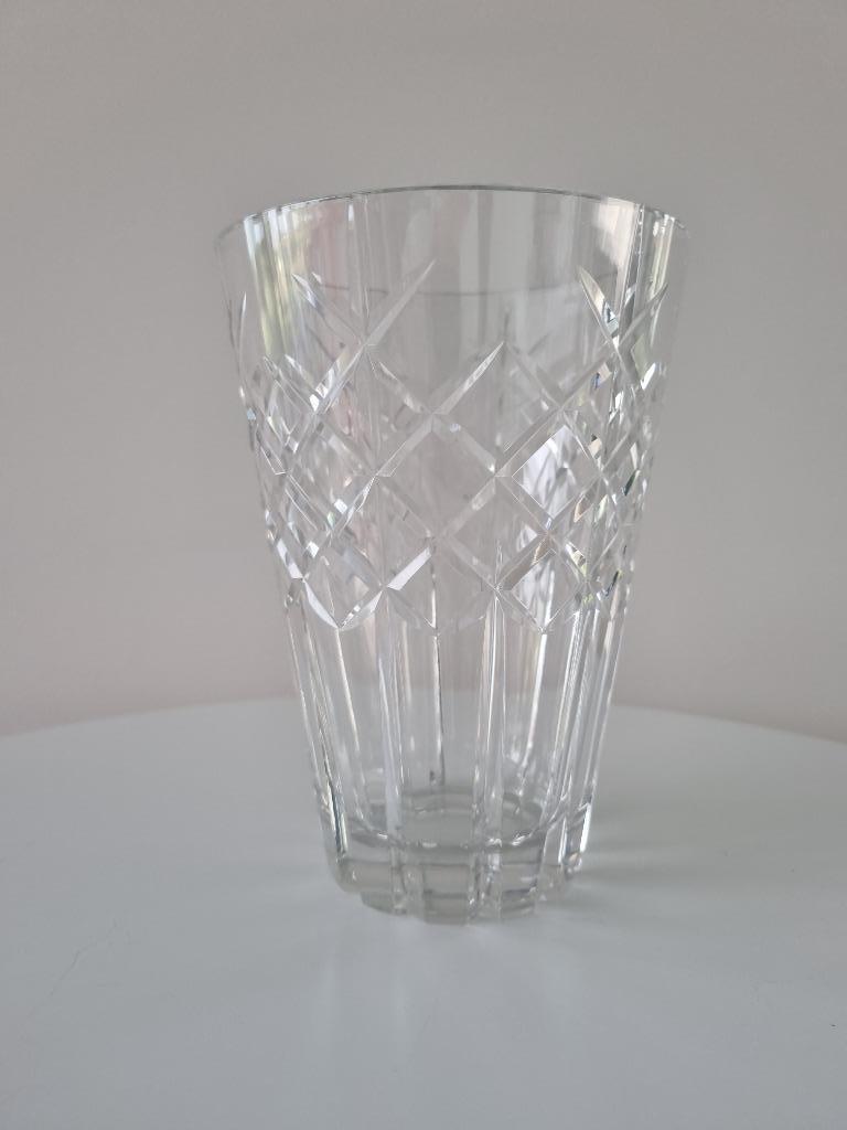 Mooi geslepen vaas, Ophalen, Zo goed als nieuw, Wit, Glas