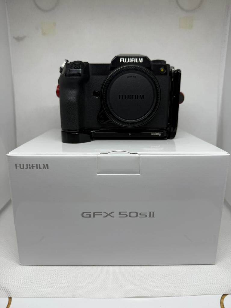 Fujifilm GFX 50S ii, Audio, Tv en Foto, Fotocamera's Digitaal, Zo goed als nieuw, Ophalen of Verzenden