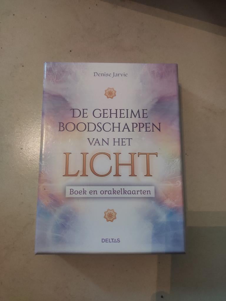 Denise Jarvie - De geheime boodschappen van het licht, Boeken, Esoterie en Spiritualiteit, Ophalen, Denise Jarvie