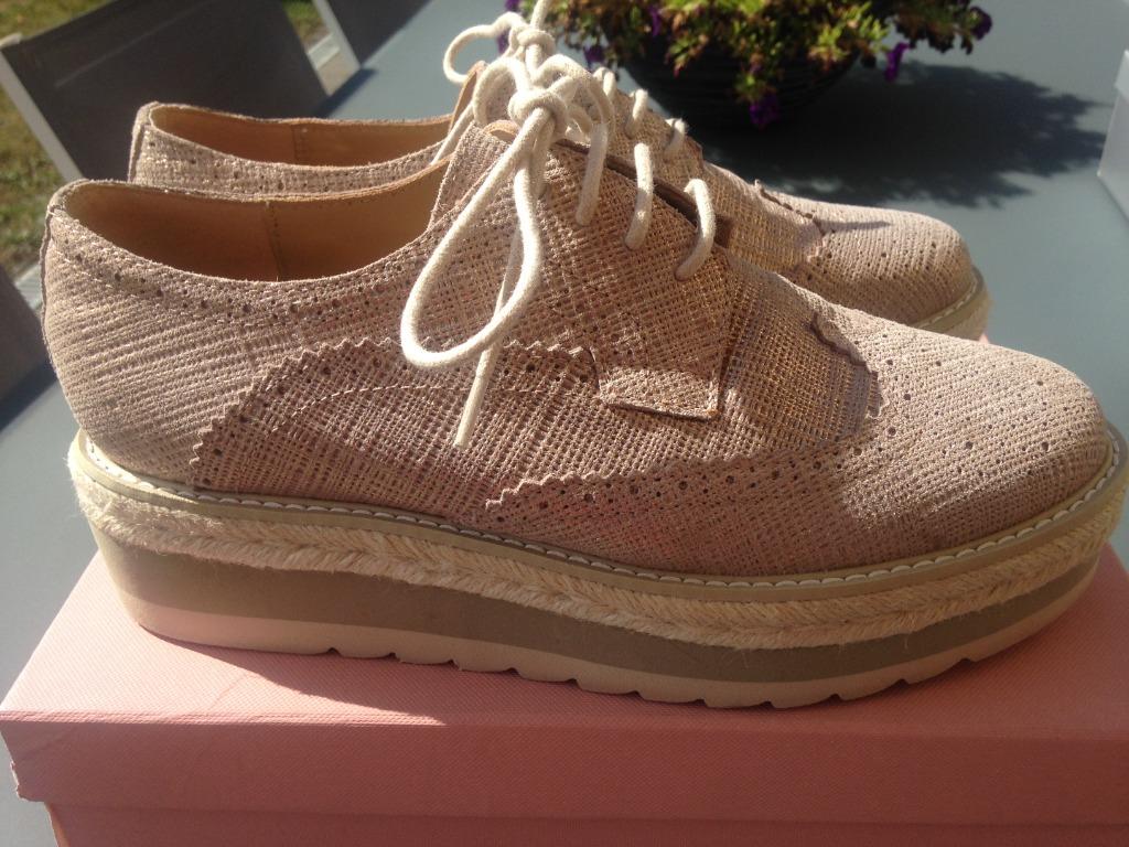 Nieuwe schoenen Alma en Pena maat 39 NP €130, Kleding | Dames, Schoenen, Overige typen, Nieuw, Ophalen of Verzenden, Roze