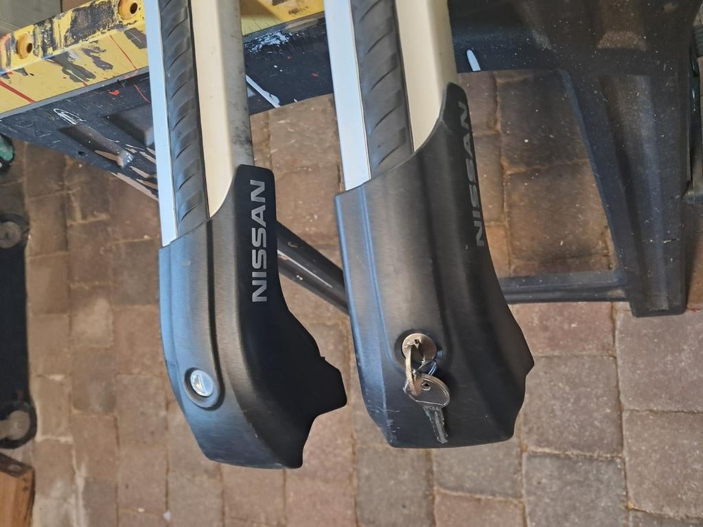 Dakdrager nissan, Ophalen