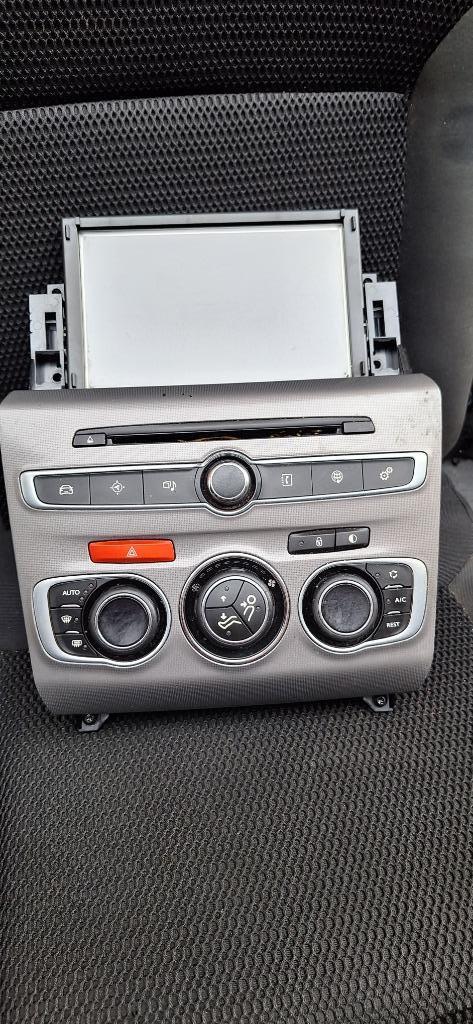 Radio,gps enzo Citroën C4, Auto-onderdelen, Ophalen, Gebruikt, Citroën
