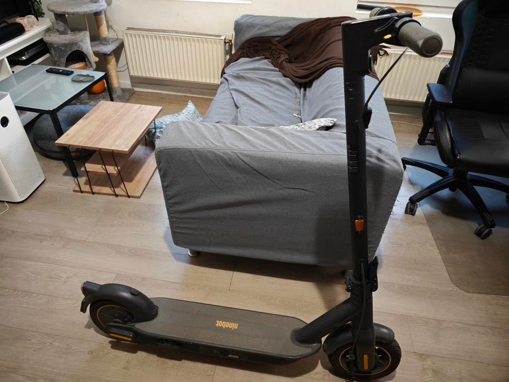 Ninebot Max G30E II, Enlèvement, Utilisé, Step électrique (E-scooter), Segway ninebot