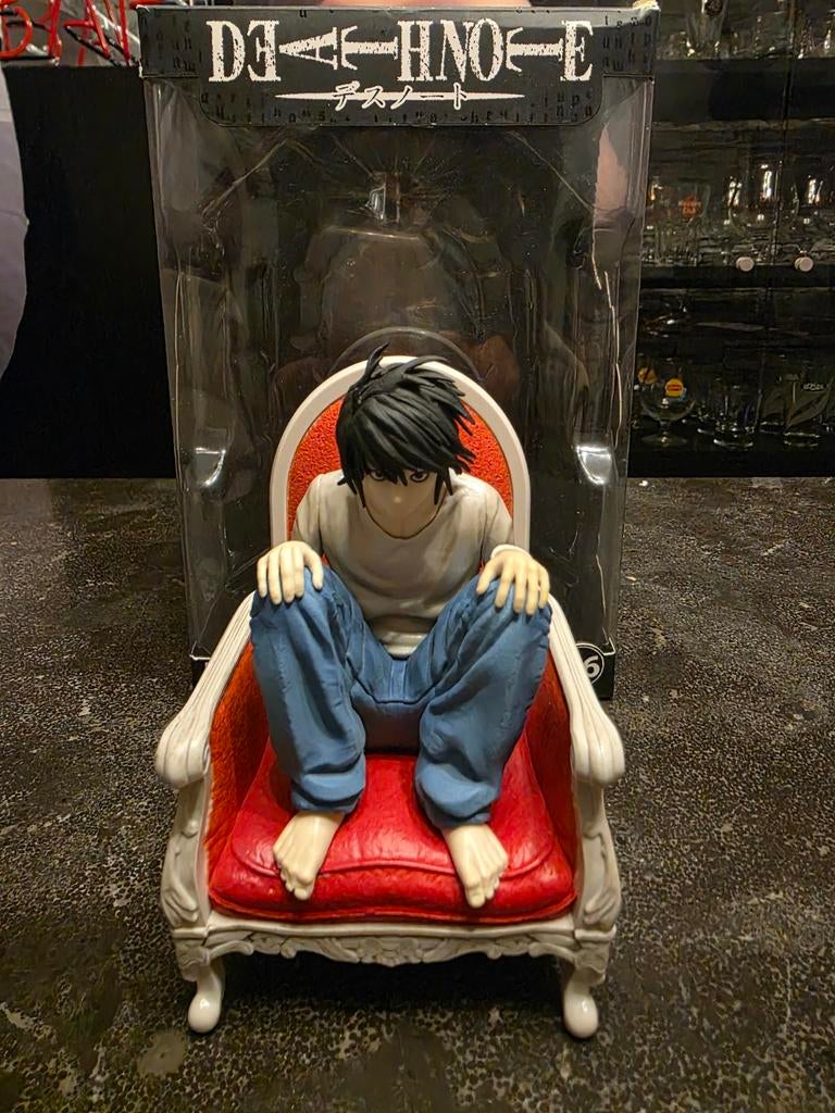 Statue Deathnote L, Enlèvement ou Envoi