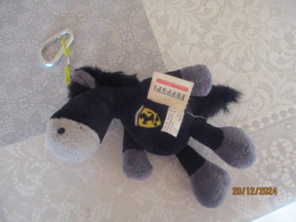 Ferrari knuffel popje, Enlèvement ou Envoi, Comme neuf, Cheval