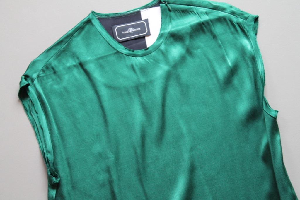 Amper gedr zijden top blouse tuniek By Malene Birger, Taille 36 (S), Vert, By Malene Birger, Porté