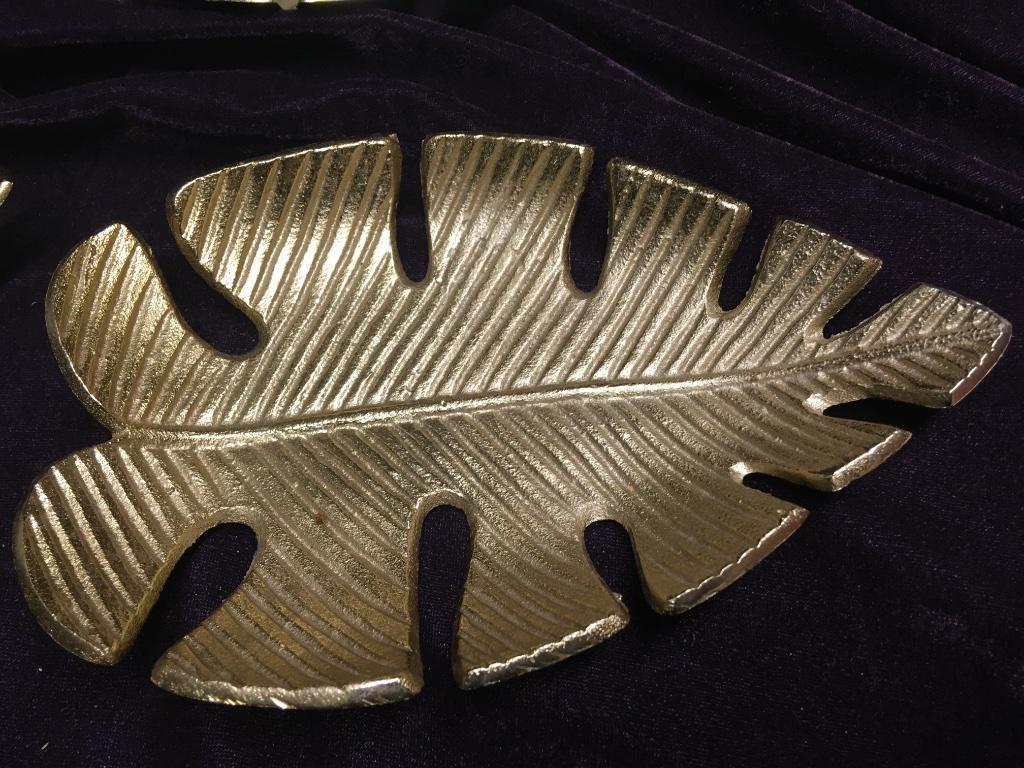 Decoratie blad kleur messing-goud - schaaltjes, Huis en Inrichting, Woonaccessoires | Schalen en Manden, Ophalen of Verzenden