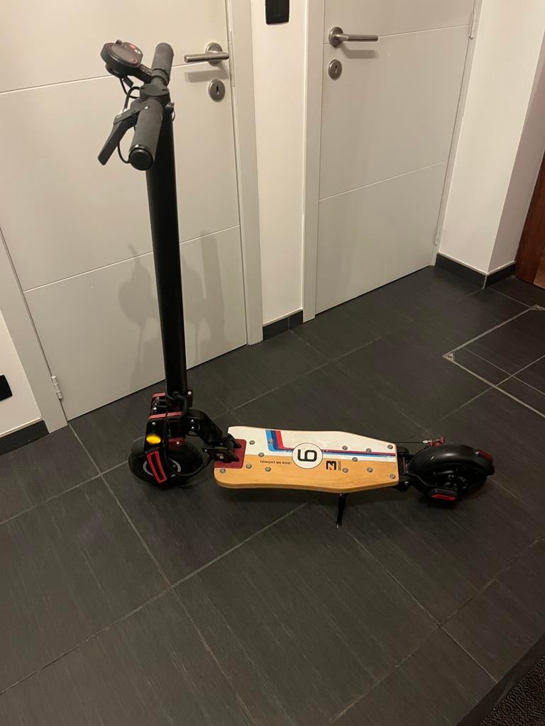 Zukeboard te koop, Fietsen en Brommers, Steps, Ophalen, Zo goed als nieuw