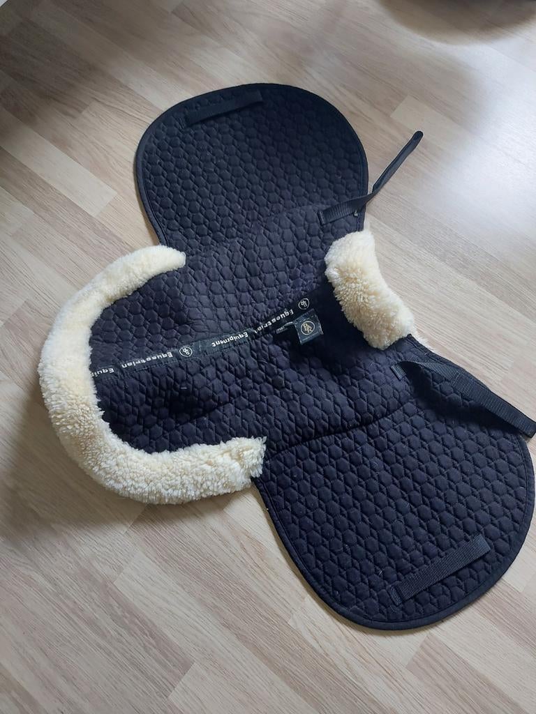 BR Schabrak VZ Sheepskin Zwart Full, Dieren en Toebehoren, Ophalen, Zo goed als nieuw