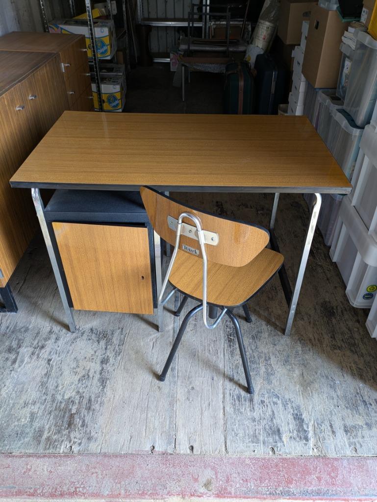Bureau d'écolier TORCK, Ophalen