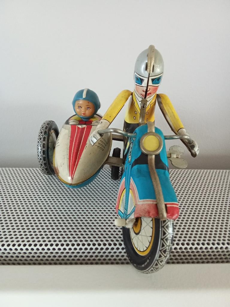 OUDE BLIKKEN MOTO MET ZIJSPAN, Ophalen, Huis en Inrichting