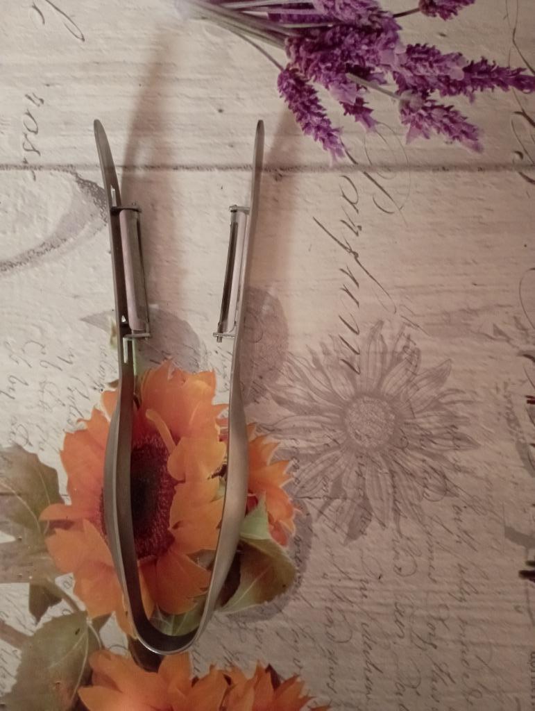 éplucheur d'asperges., Enlèvement ou Envoi, Comme neuf, Résiste au lave-vaisselle