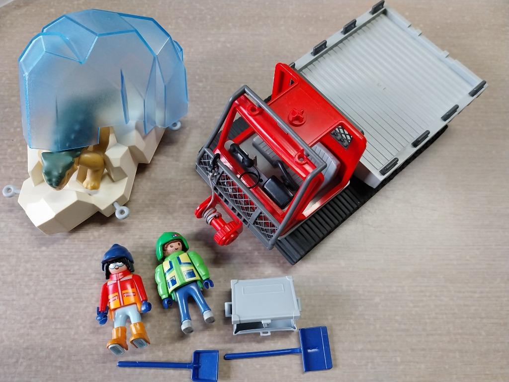 Playmobil dino en sneeuwruimer, Ophalen