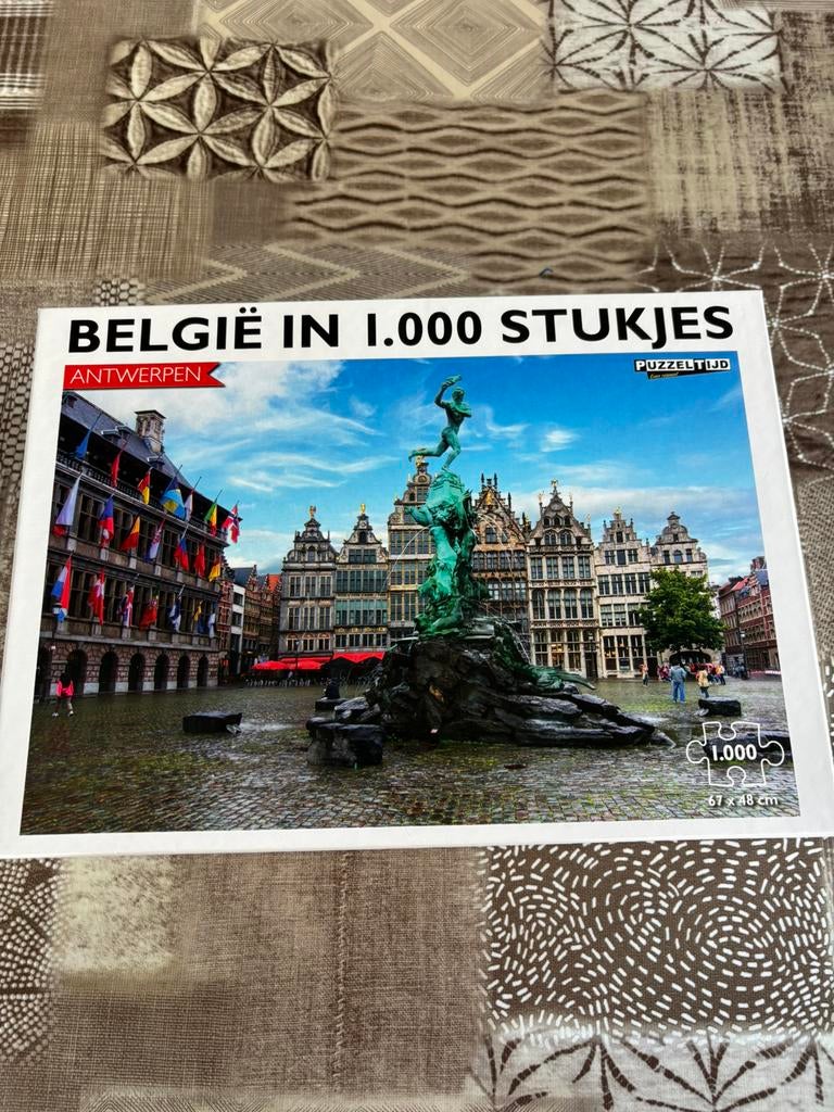 Puzzel van het merk Puzzeltijd Antwerpen 1000 stuks compleet, Enlèvement ou Envoi, 500 à 1500 pièces, Comme neuf, Puzzle
