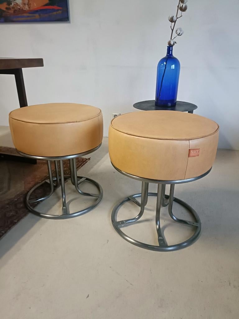 Nouveau pouf en cuir marron, Enlèvement ou Envoi