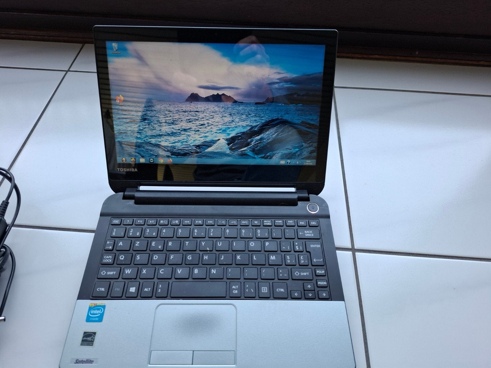 mini laptop Toshiba satellite, Computers en Software, Ophalen of Verzenden