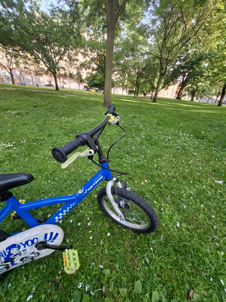 Velo, Vélos & Vélomoteurs, Enlèvement ou Envoi