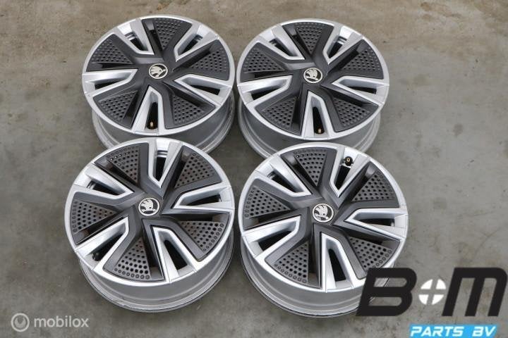 ORIGINEEL! 16 inch velgen Skoda Fabia! 6VA601169BZ, Auto-onderdelen, 18 inch, Gebruikt, Velg(en), Personenwagen